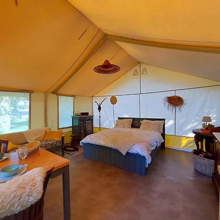 Romantic Safari Tent Lodge, Cleaning Included