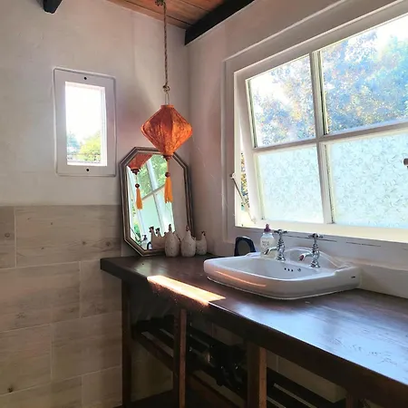 Glamping With Private Bathroom And Spacious Garden, Cleaning Included Luxusní stan *